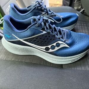 Saucony Blue and Gray Athletic Shoes